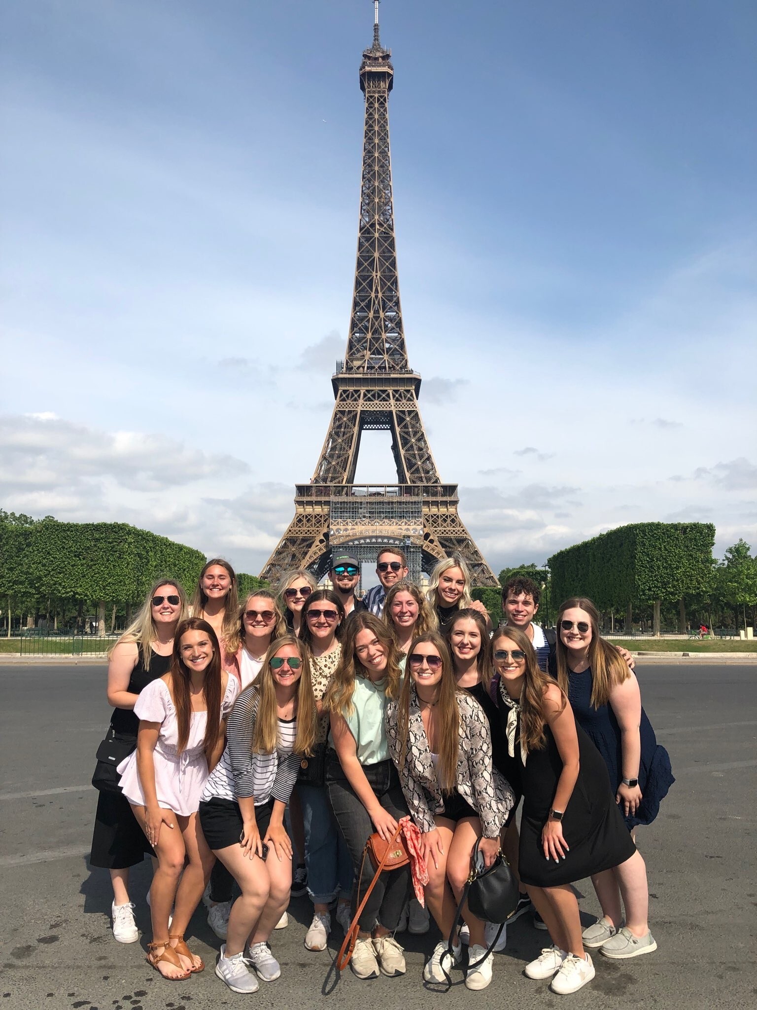 eiffel-tower-group