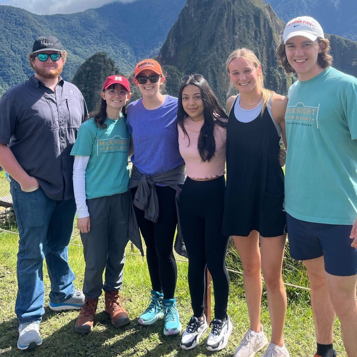 McKnight Scholars students pose for photo on international trip